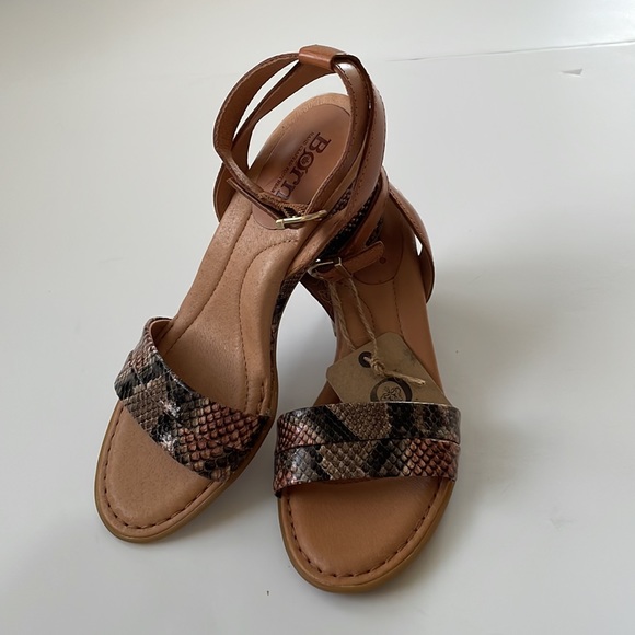 NWT Born Frilli Natural/Snake Sandal Size 6 - Picture 7 of 13